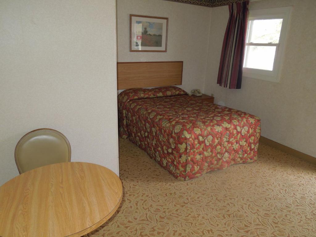 Red Lion Motel Southampton Номер фото